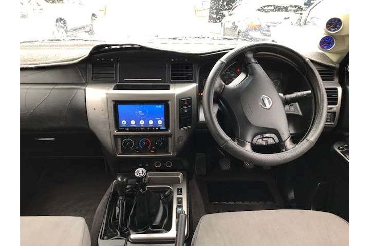 2011 Nissan Patrol DX GU 7