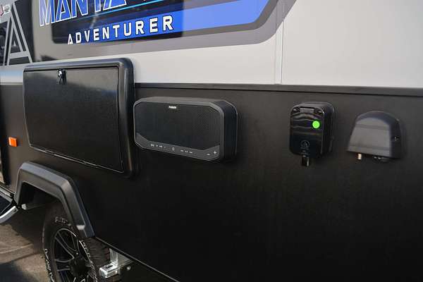 2025 New Age Manta Ray 15ft Adventurer