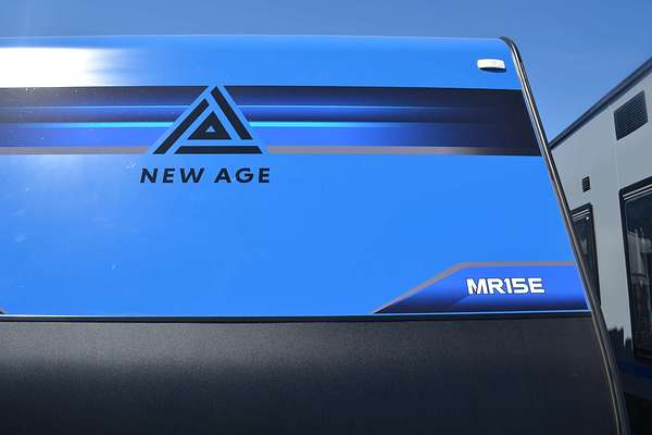 2025 New Age Manta Ray 15ft Adventurer