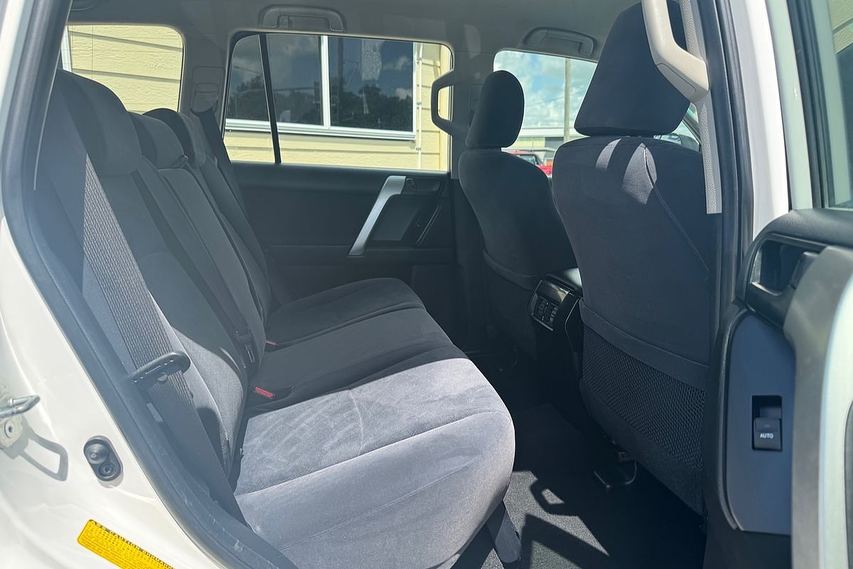 2014 Toyota Landcruiser Prado GX KDJ150R