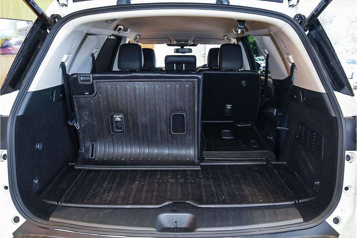 2023 Nissan Pathfinder Ti R53