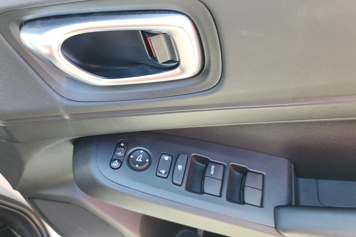 2022 Honda HR-V Vi X