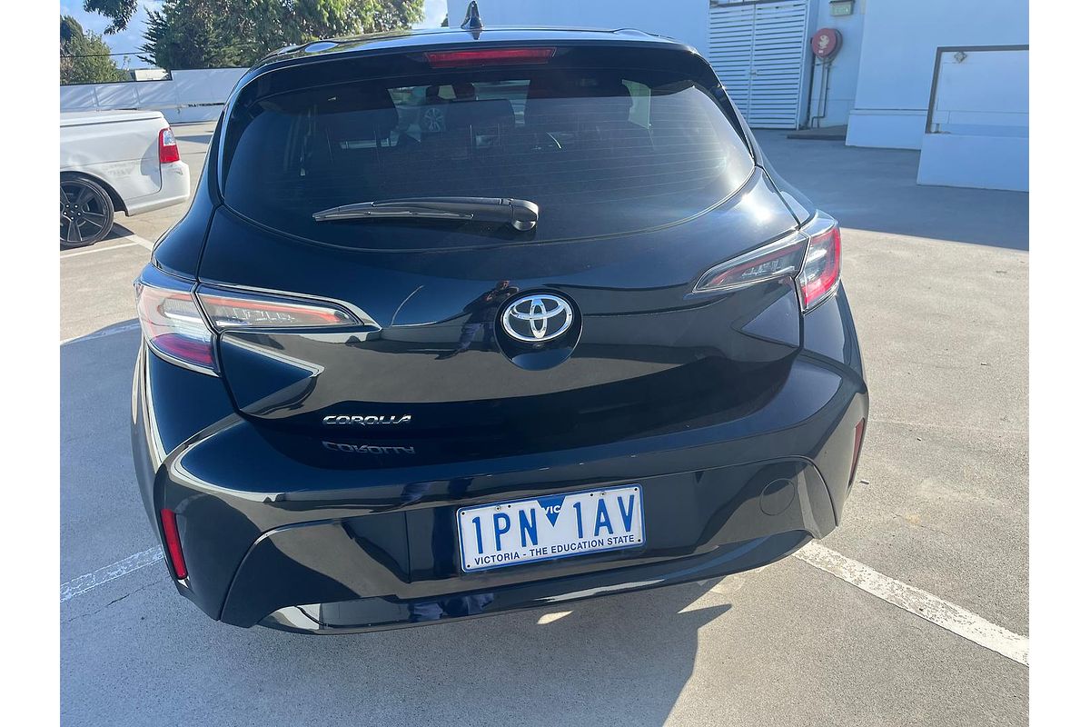 2018 Toyota Corolla Ascent Sport MZEA12R