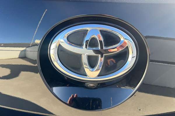 2018 Toyota Corolla Ascent Sport MZEA12R