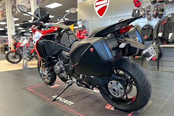 2023 Ducati MULTISTRADA V4 PIKES PEAK