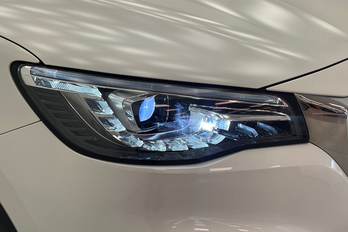 2021 MG HS +EV Essence SAS23