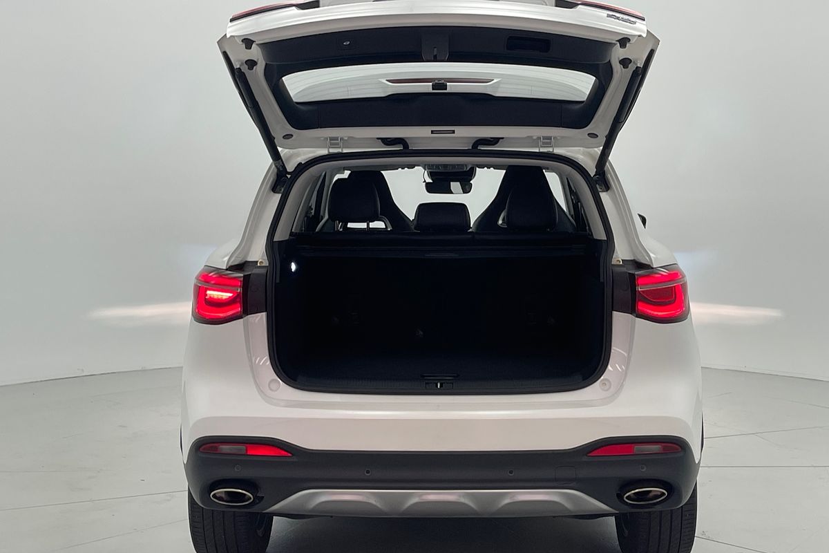 2021 MG HS +EV Essence SAS23