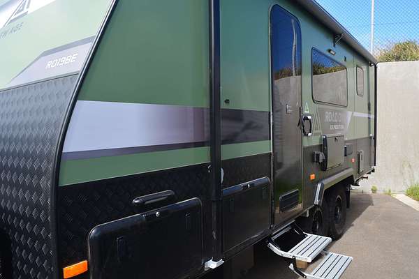 2024 New Age Road Owl 19ft Expedition