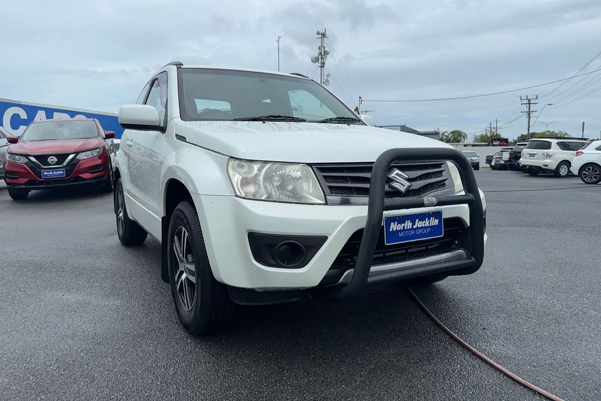 2013 Suzuki Grand Vitara JB
