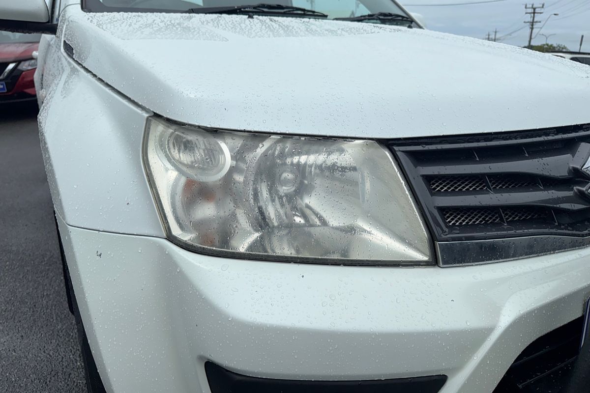 2013 Suzuki Grand Vitara JB