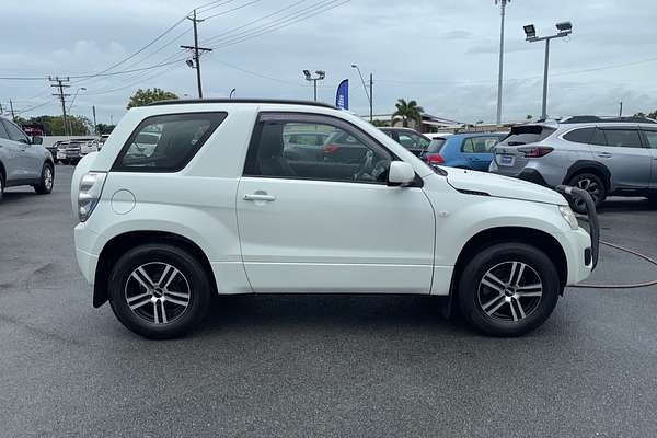 2013 Suzuki Grand Vitara JB