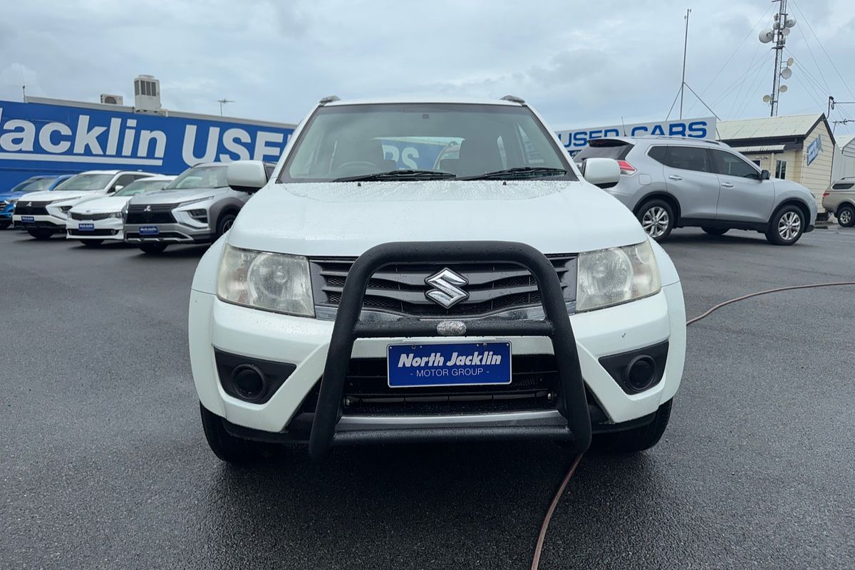 2013 Suzuki Grand Vitara JB