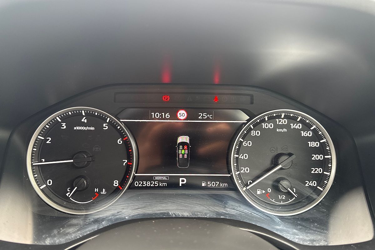2024 Mitsubishi Outlander LS ZM