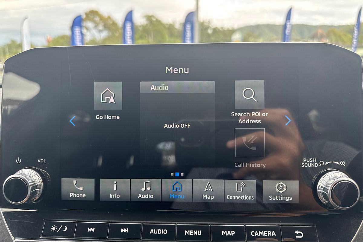 2024 Mitsubishi Outlander LS ZM