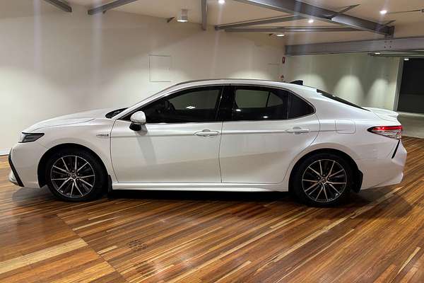2021 Toyota Camry SL AXVH70R