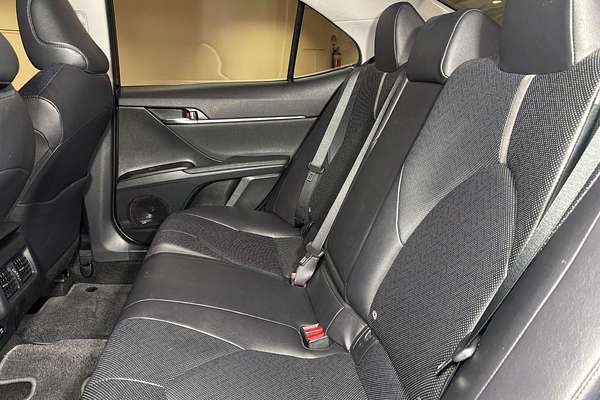 2021 Toyota Camry SL AXVH70R