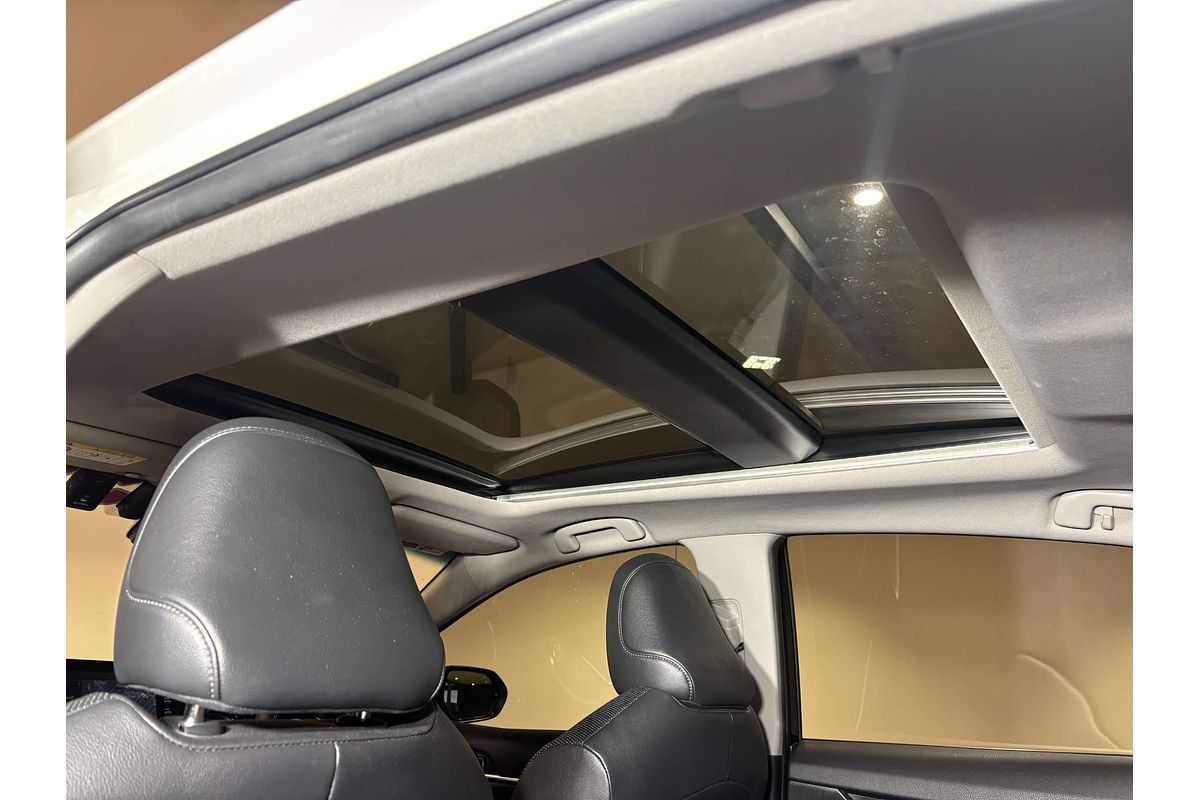 2021 Toyota Camry SL AXVH70R