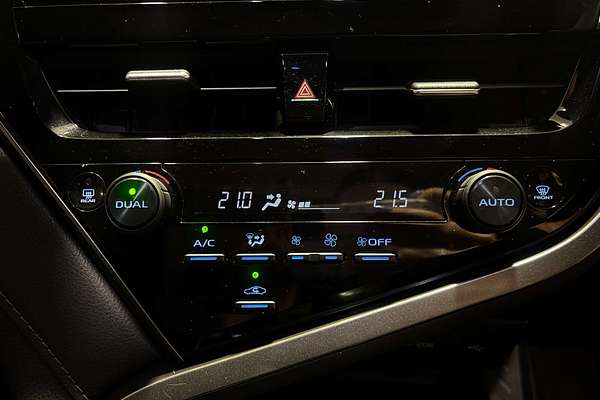 2021 Toyota Camry SL AXVH70R