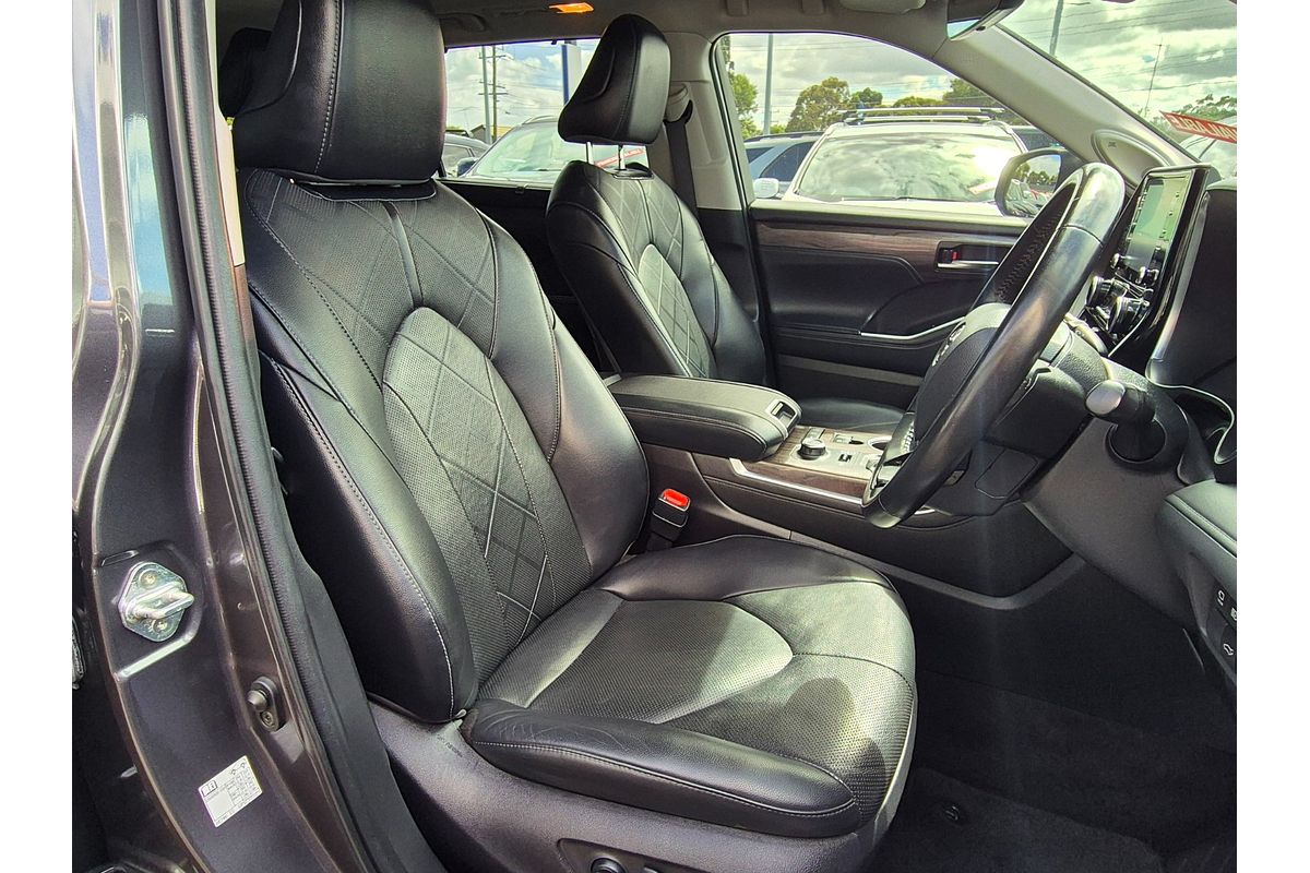 2022 Toyota Kluger Grande GSU75R