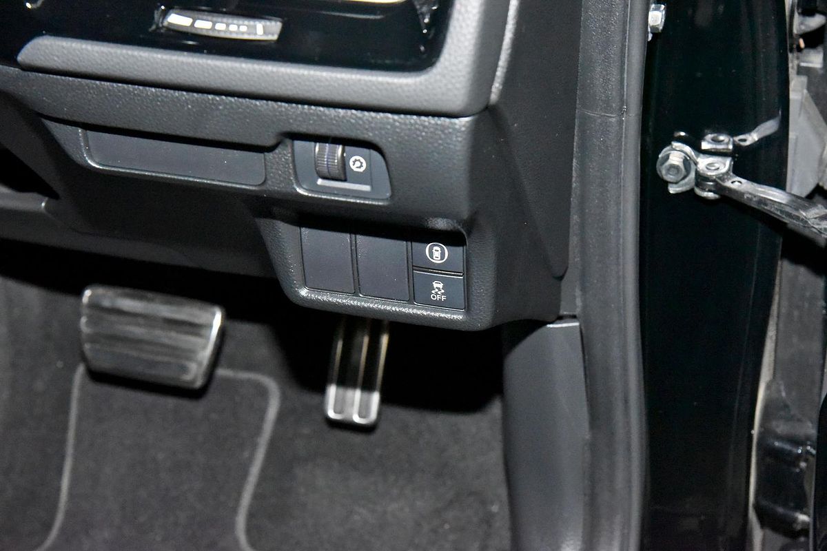 2022 Honda Civic VTi LX 11th Gen