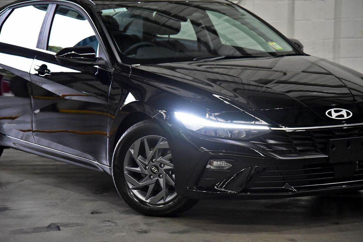 2024 Hyundai i30 Elite Hybrid CN7.V2