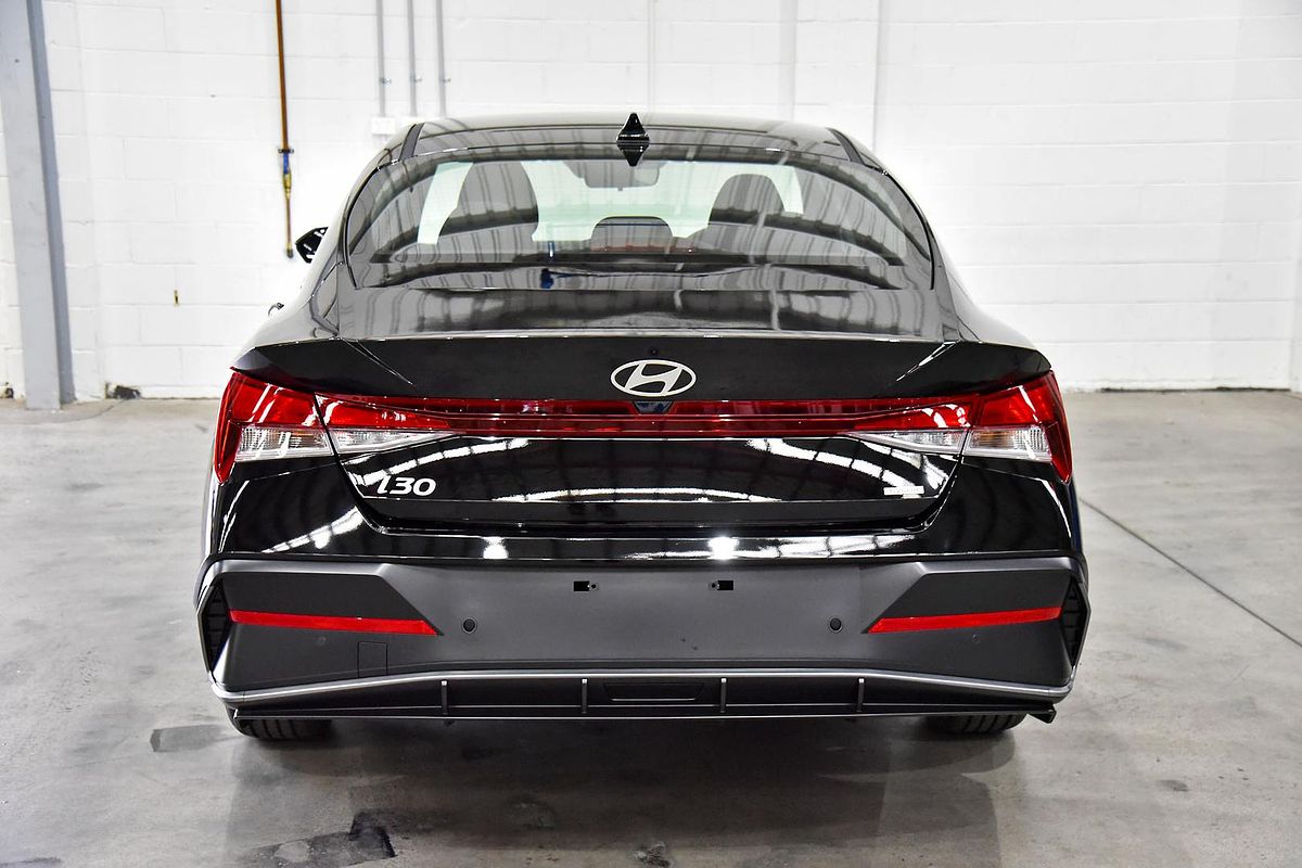 2024 Hyundai i30 Elite Hybrid CN7.V2