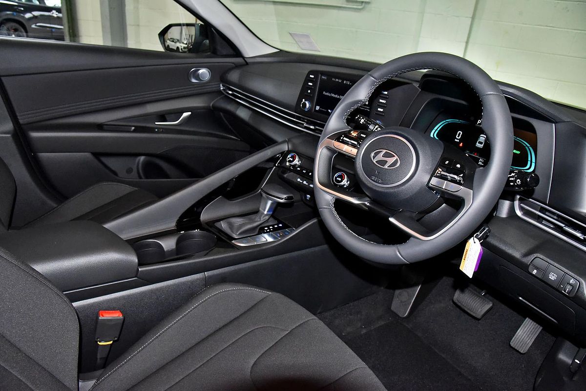 2024 Hyundai i30 Elite Hybrid CN7.V2