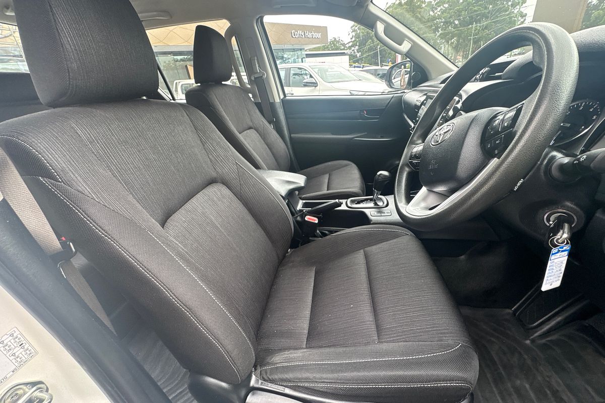 2021 Toyota Hilux SR GUN126R 4X4