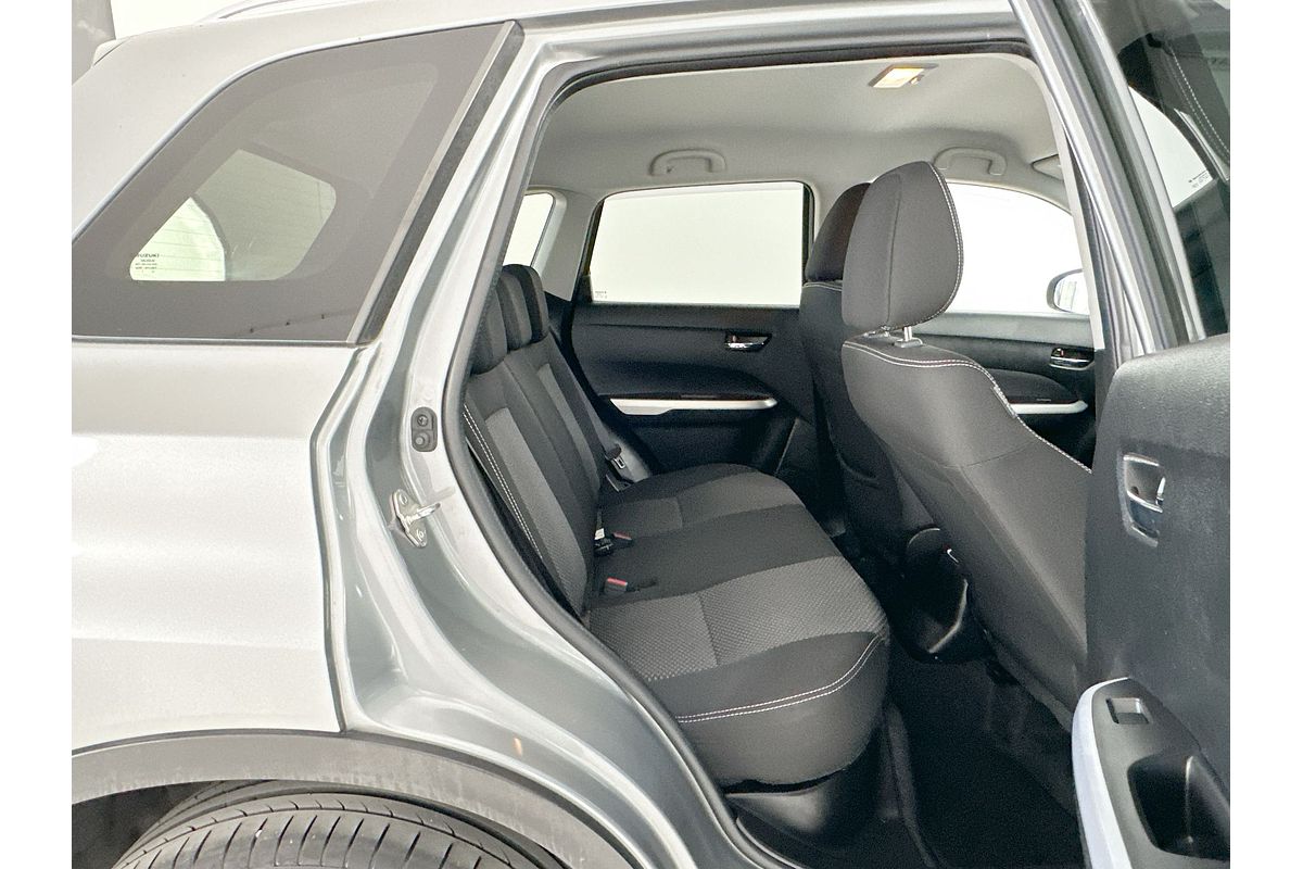 2017 Suzuki Vitara RT-S LY