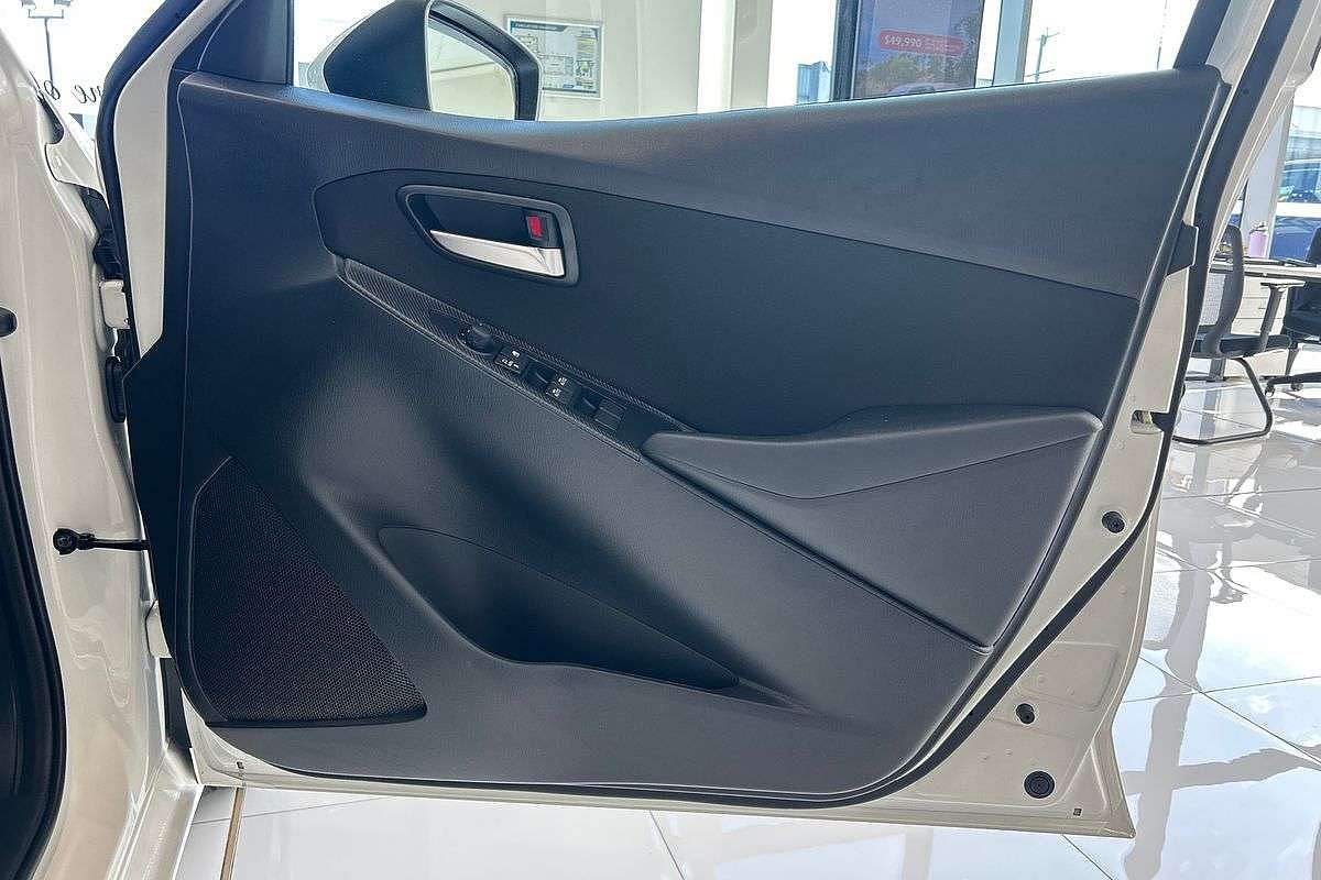 2024 Mazda 2 G15 Pure DJ Series