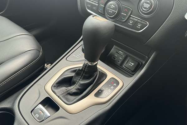2015 Jeep Cherokee Limited KL