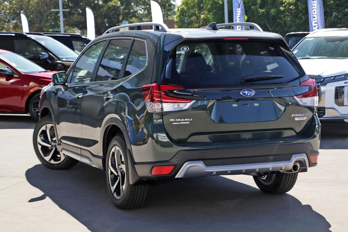 2024 Subaru Forester Hybrid S S5