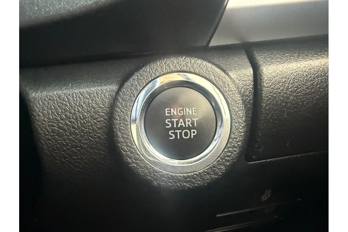 2023 Toyota Hilux SR5 GUN126R 4X4