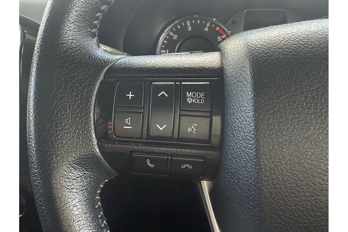 2023 Toyota Hilux SR5 GUN126R 4X4