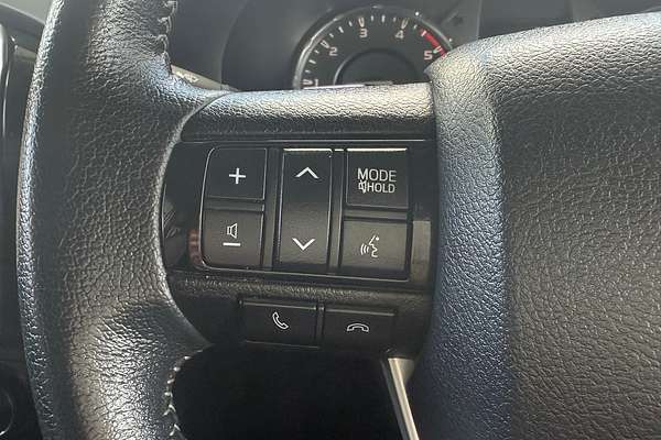 2023 Toyota Hilux SR5 GUN126R 4X4