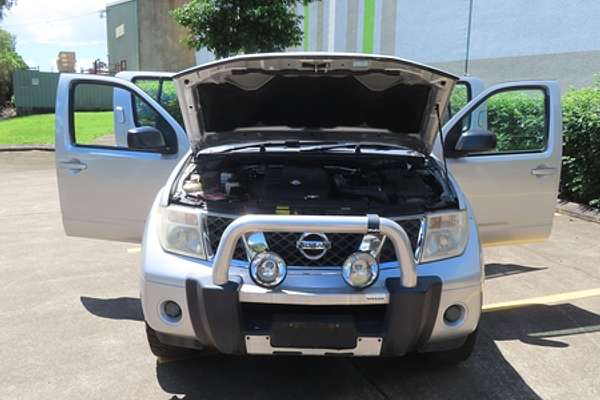 2006 Nissan Pathfinder ST R51