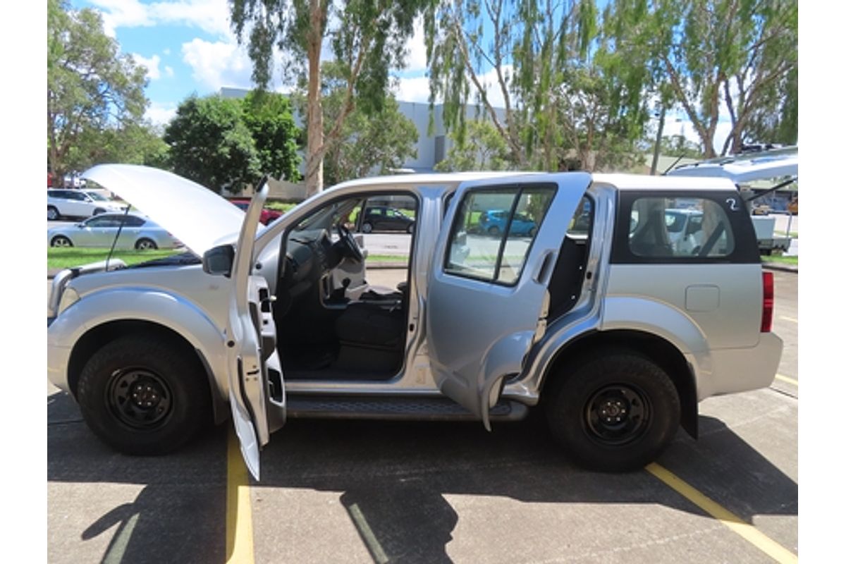 2006 Nissan Pathfinder ST R51