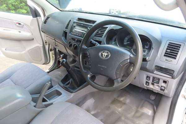 2009 Toyota Hilux SR KUN26R 4X4