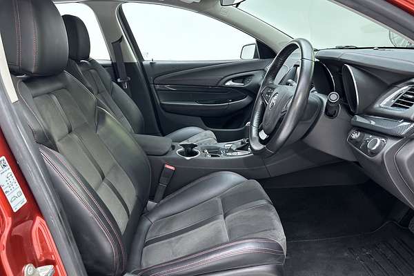 2016 Holden Commodore SV6 Black VF Series II
