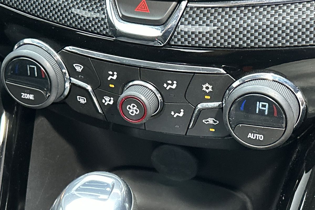 2016 Holden Commodore SV6 Black VF Series II