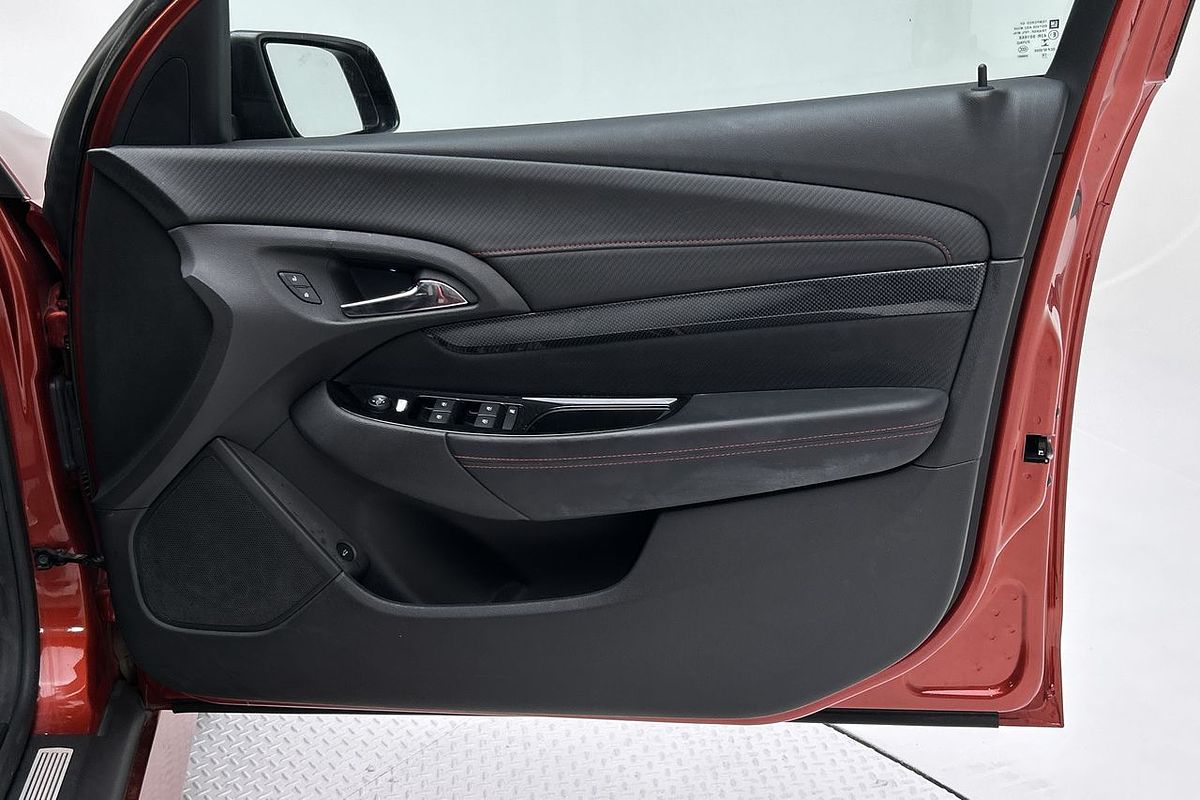 2016 Holden Commodore SV6 Black VF Series II