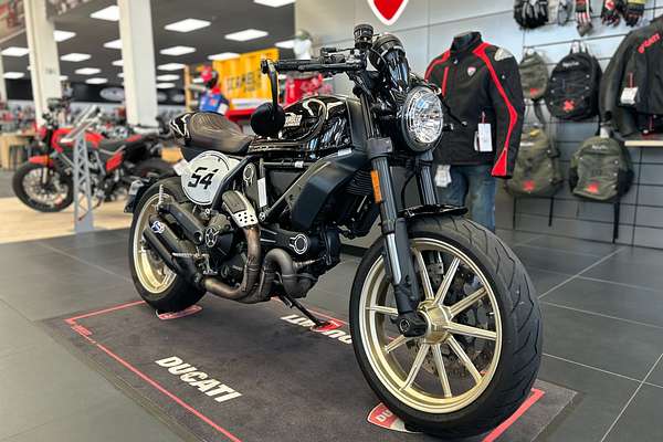 2018 Ducati SCRAMBLER CAFE RACER