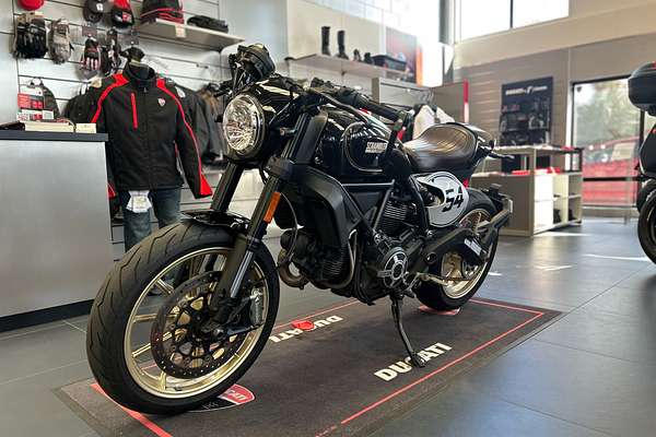 2018 Ducati SCRAMBLER CAFE RACER