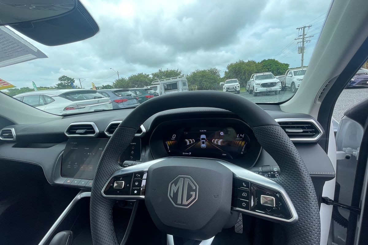 2025 MG ZS