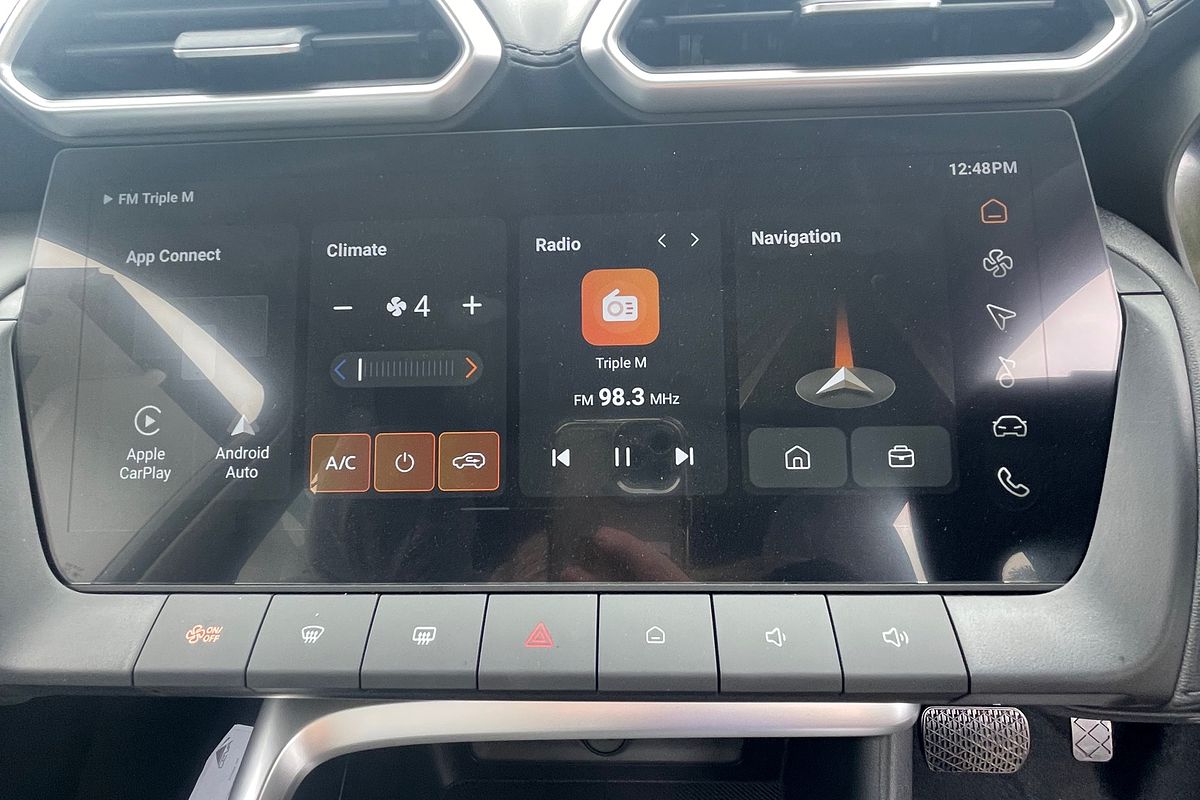 2025 MG ZS