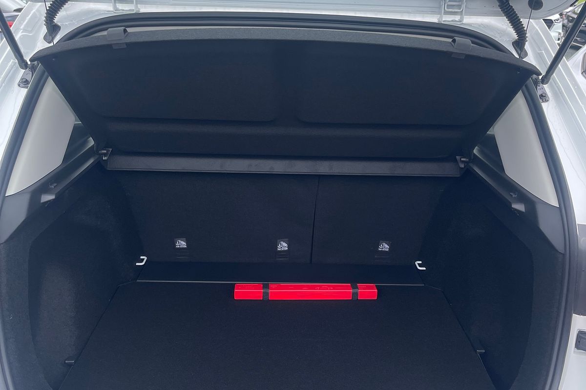 2025 MG ZS