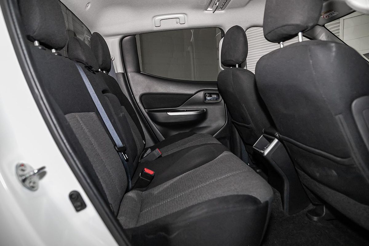 2019 Mitsubishi Triton GLS MR 4X4