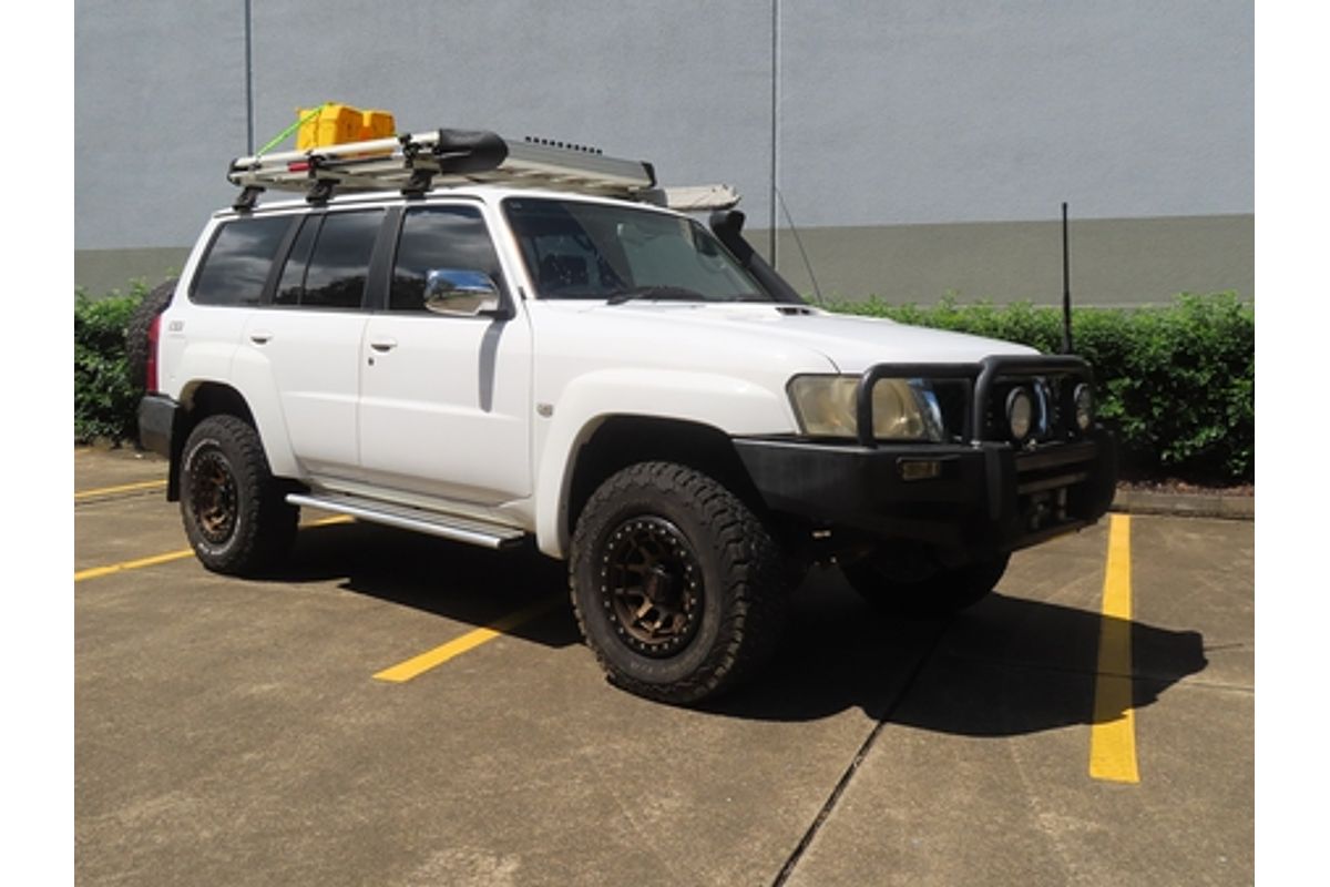 2005 Nissan Patrol ST-S GU IV