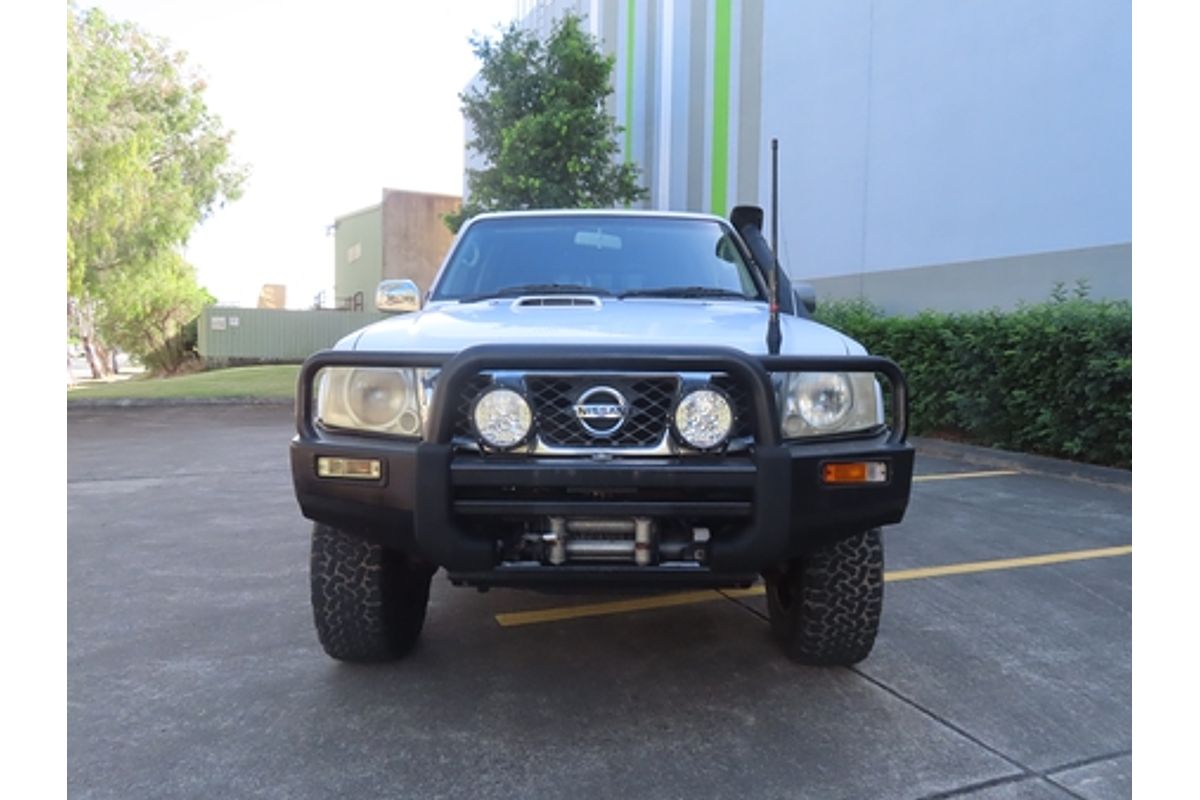 2005 Nissan Patrol ST-S GU IV