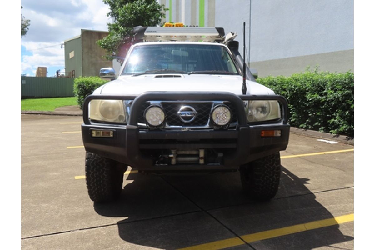 2005 Nissan Patrol ST-S GU IV